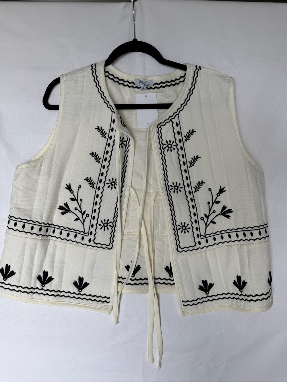 Polagram Cream Sleeveless Embroidered Tie-Front Vest